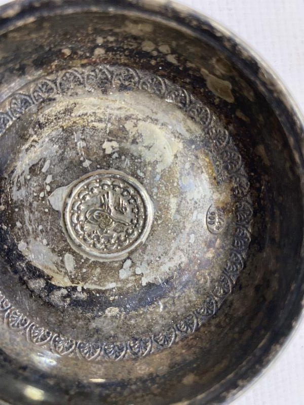 TUĞRALI GÜMÜŞ KINA TASI 