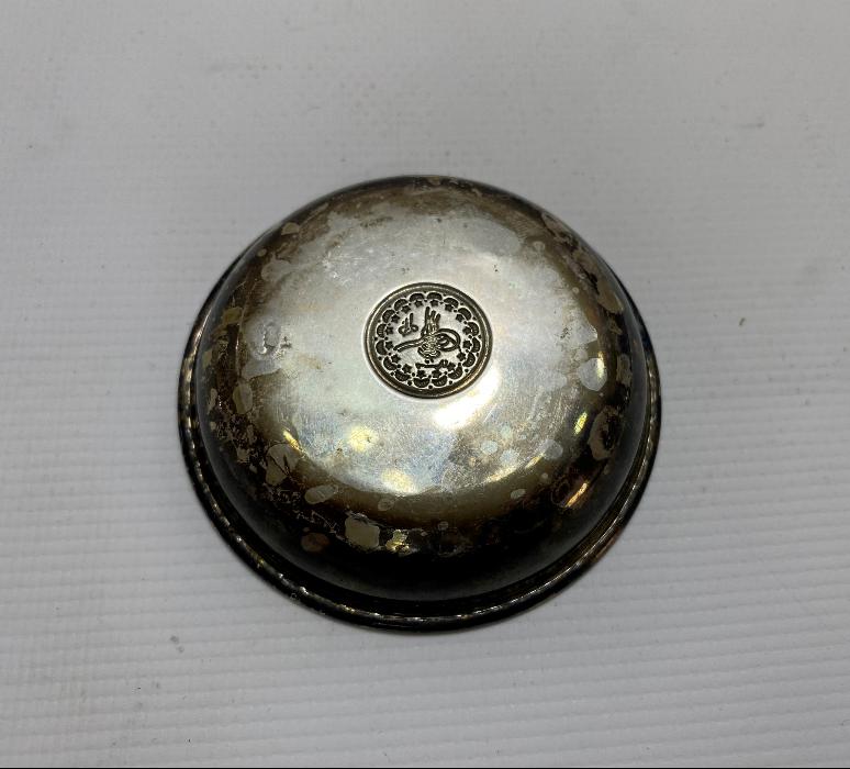 TUĞRALI GÜMÜŞ KINA TASI 