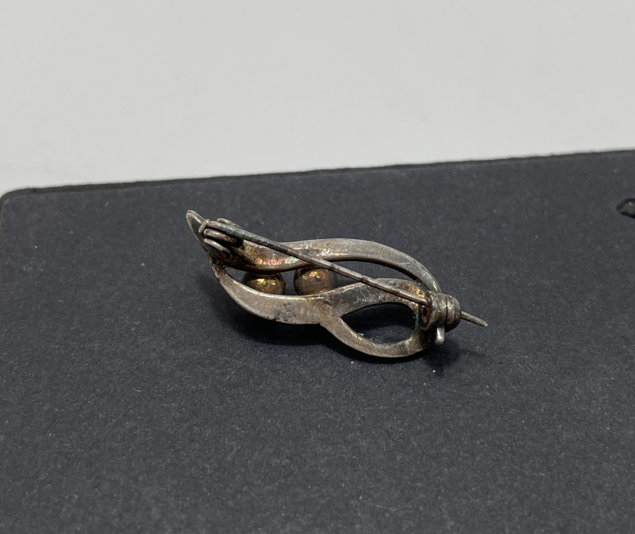 ANTİKA ÖZEL YAPIM GÜMÜŞ BROŞ