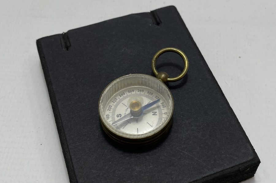 ORJİNAL KUTUSUNDA ANTİKA PUSULA