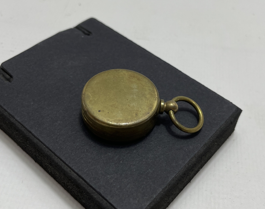 ORJİNAL KUTUSUNDA ANTİKA PUSULA