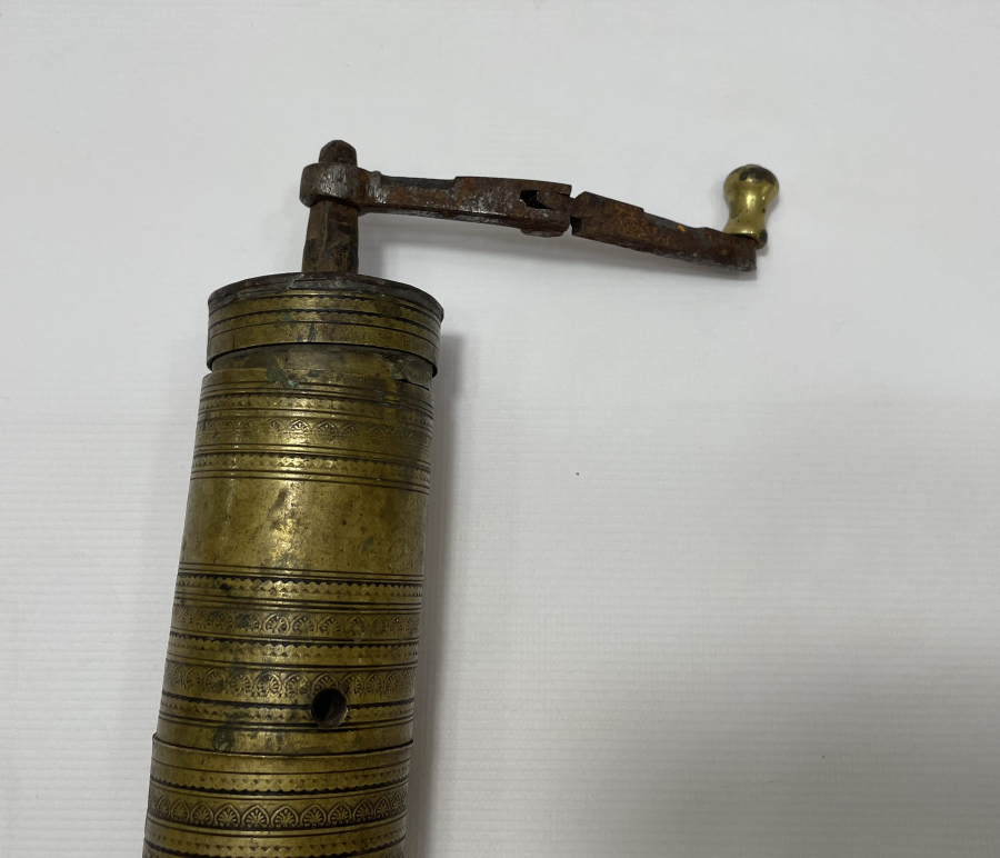 OSMANLI DÖNEMİ KAHVE DEĞİRMENİ