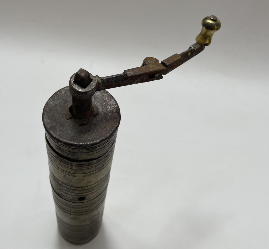 OSMANLI DÖNEMİ KAHVE DEĞİRMENİ