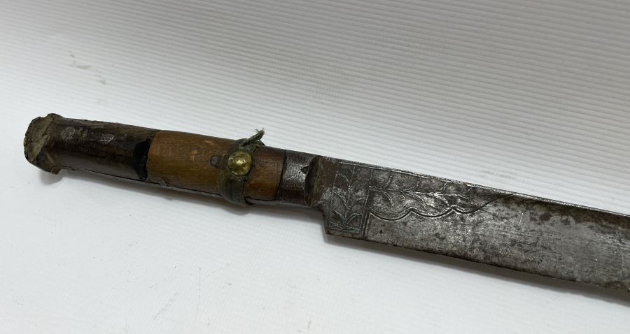 OSMANLI DÖNEMİ ÜZERİ GÜMÜŞ ÇAKMA VE OSMANLICA YAZILI SAVAŞ GAZİSİ KILIÇ