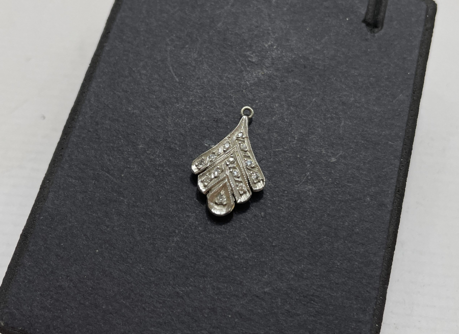 PIRLANTA TAŞLI ANTİKA KOLYE