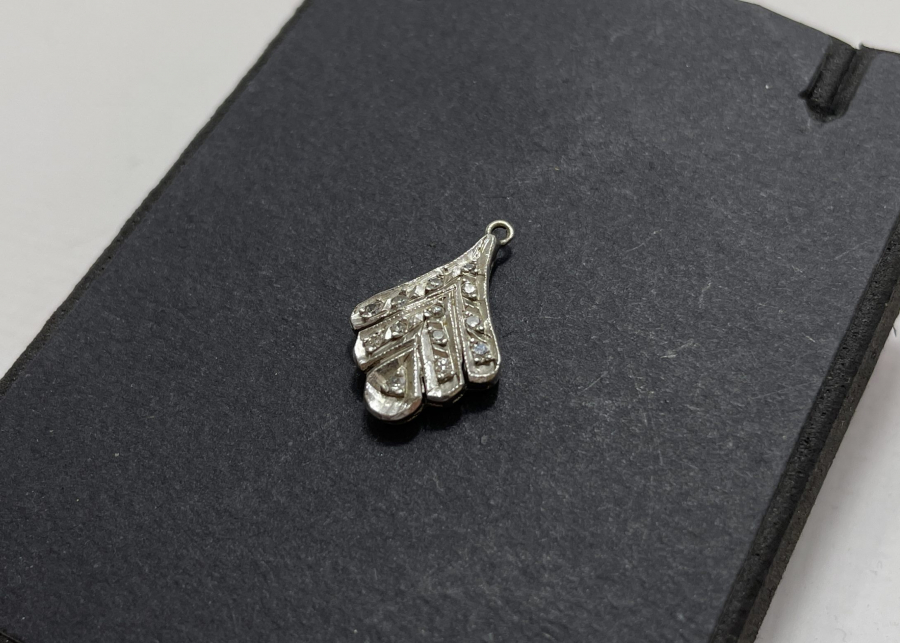 PIRLANTA TAŞLI ANTİKA KOLYE