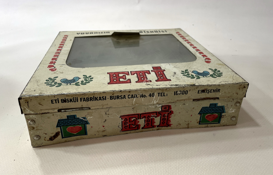 ANTİKA METAL ETİ MARKA BİSKÜVİ KUTUSU KAPAĞI