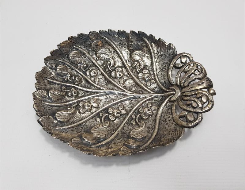 OSMANLI TUĞRALI VE SAH DAMGALI GÜMÜŞ İKRAMLIK 