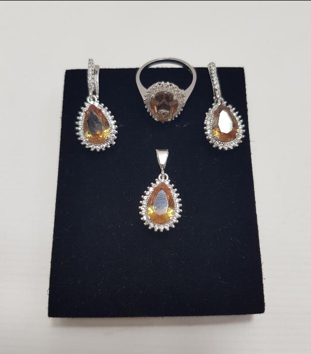 ZULTANİT TAŞLI GÜMÜŞ TAKI SETİ 