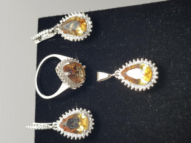 ZULTANİT TAŞLI GÜMÜŞ TAKI SETİ 