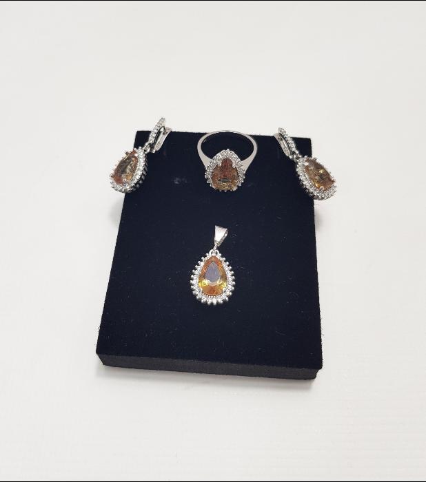 ZULTANİT TAŞLI GÜMÜŞ TAKI SETİ 