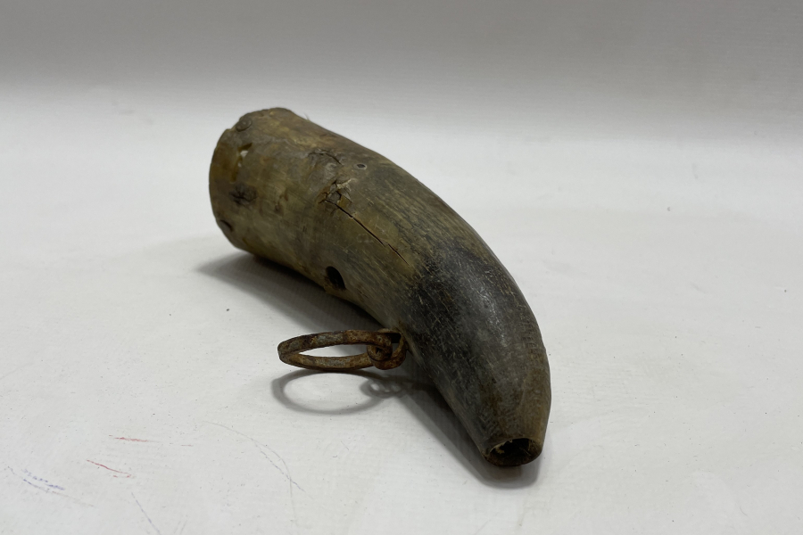 OSMANLI DÖNEMİ BOYNUZ BARUTLUK