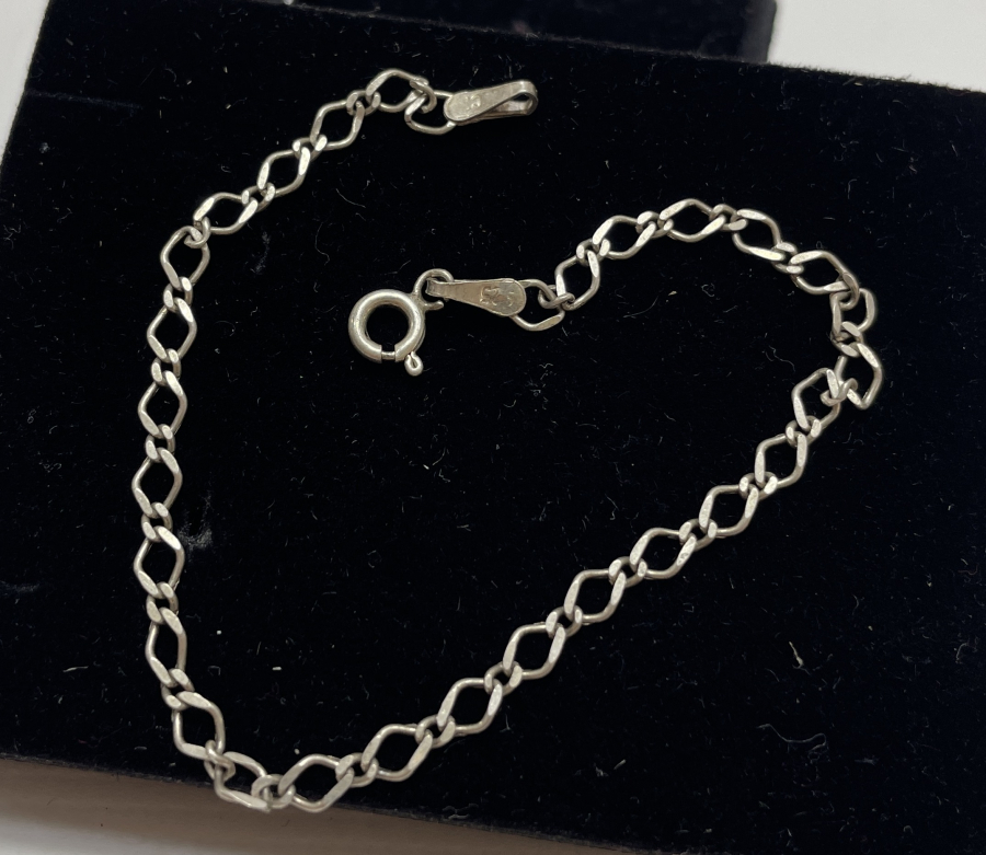 GÜMÜŞ BAKLALI BİLEKLİK