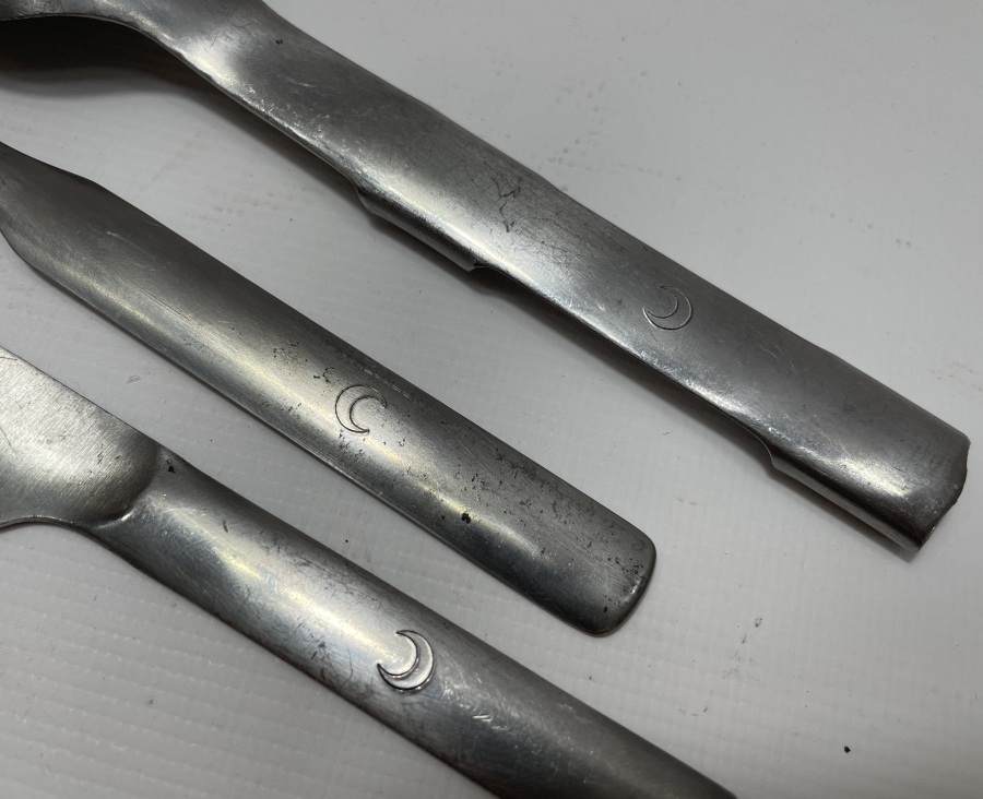 OSMANLI DÖNEMİ HİLALİ AHMER YEMEK TAKIMI