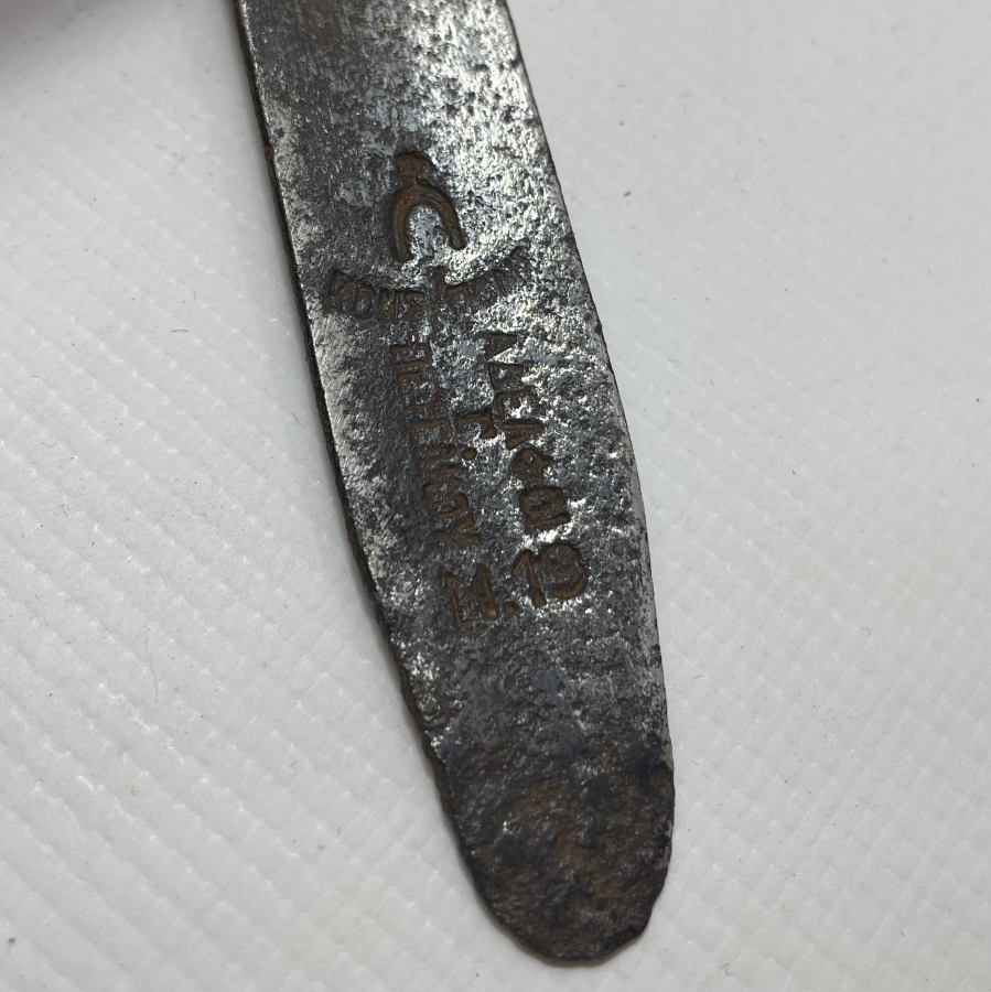 ÜZERİ RUMCA YAZILI OSMANLI DÖNEMİ SARAÇ ALETİ