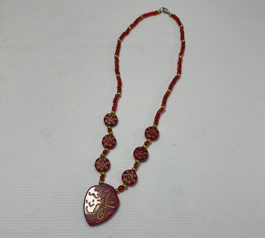 ÜZERİ AY YILDIZLI VE DUALI ANTİKA KOLYE