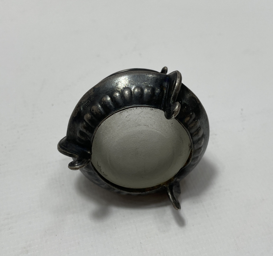 ÜZERİ KABARTMA İŞÇİLİKLİ RUS HAVYARLIK