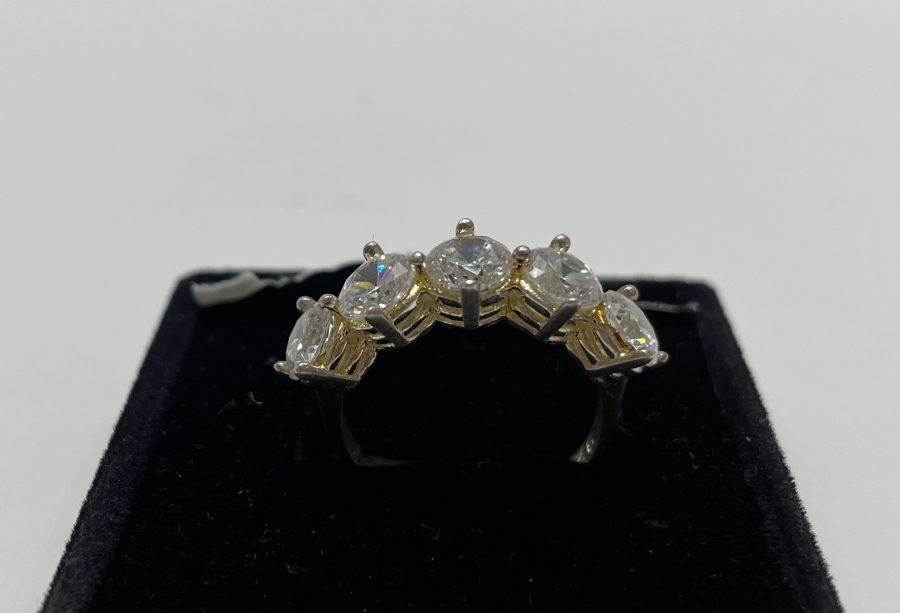 5 TAŞLI SAVAROSKİ GÜMÜŞ YÜZÜK