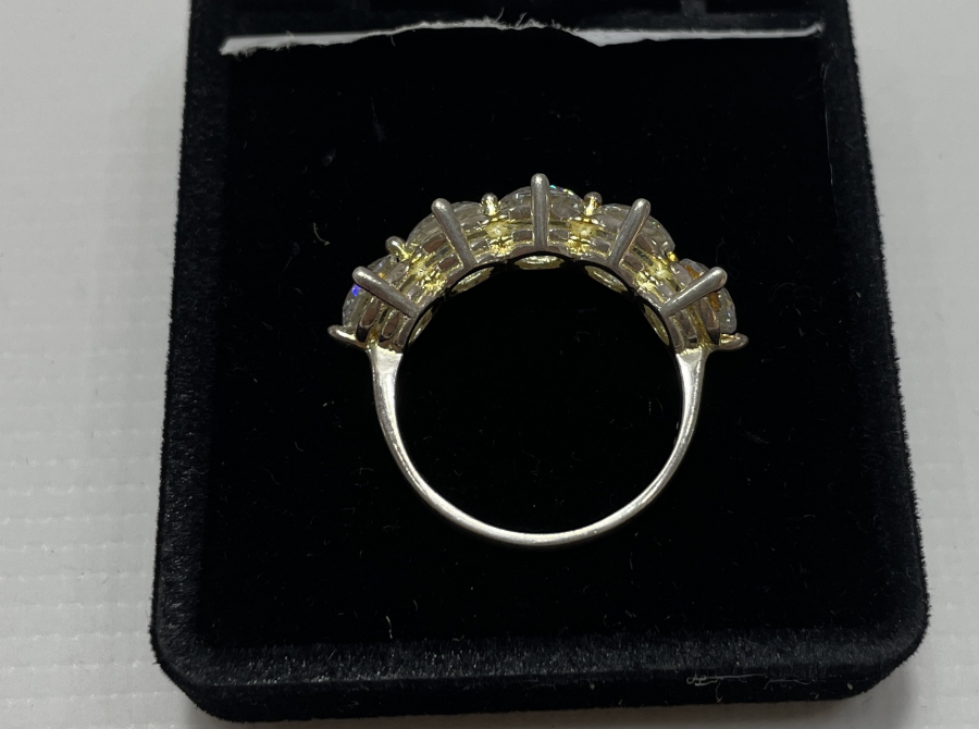 5 TAŞLI SAVAROSKİ GÜMÜŞ YÜZÜK