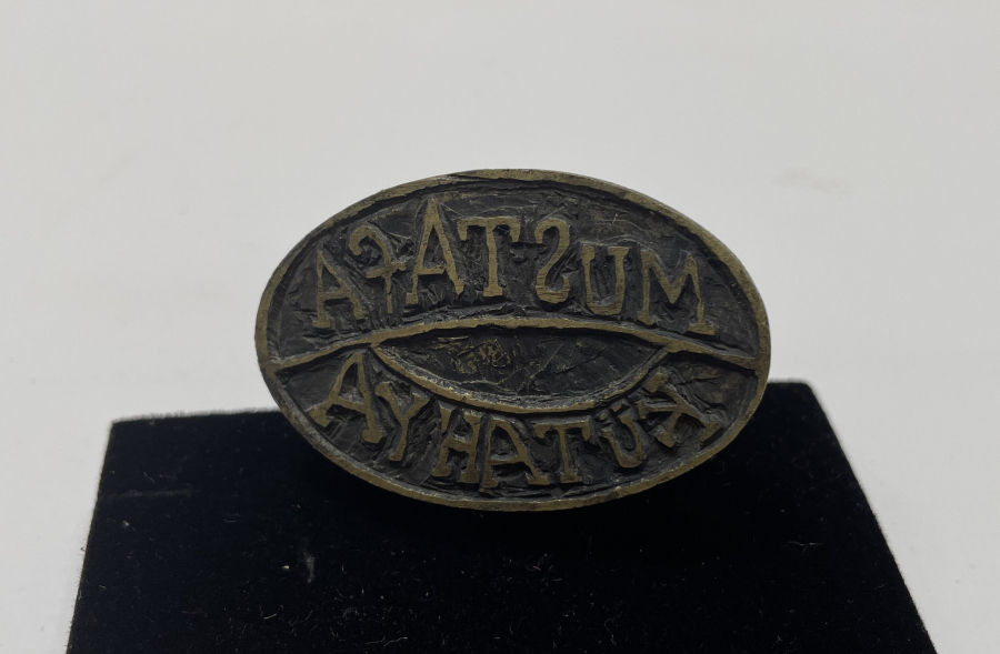 CUMHURİYET BAŞLARI EL KAZIMA NADİR MANİFATURACI MÜHRÜ