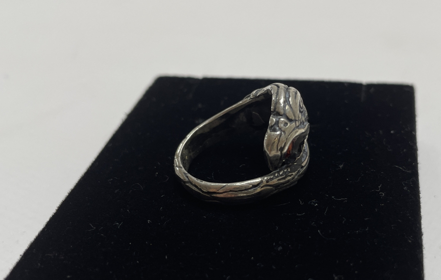 KARTAL BAŞI FORMUNDA GÜMÜŞ YÜZÜK