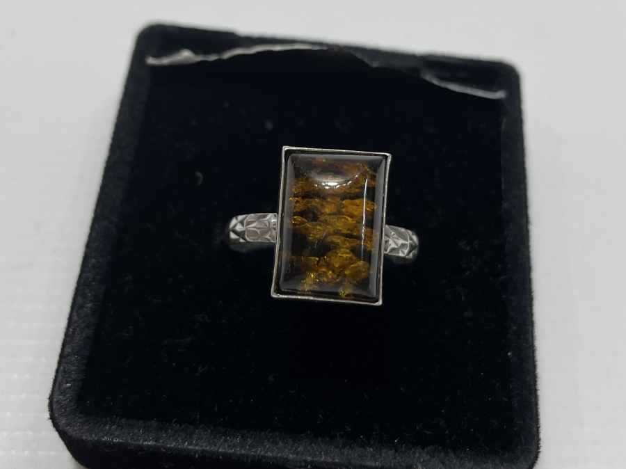 KEHRİBAR TAŞLI GÜMÜŞ YÜZÜK