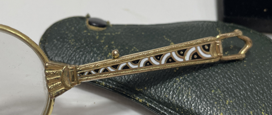 OSMANLI DÖNEMİ ÇOK NADİR MİNELİ VE ALTIN KAPLAMA GÖZLÜK