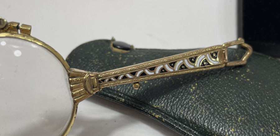 OSMANLI DÖNEMİ ÇOK NADİR MİNELİ VE ALTIN KAPLAMA GÖZLÜK