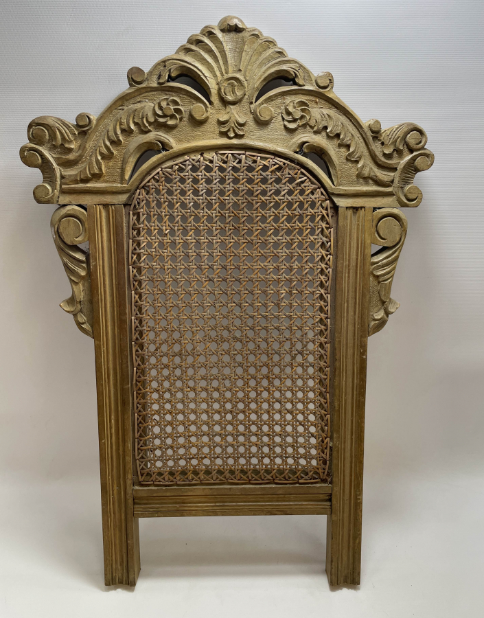 OSMANLI DÖNEMİ NADİR FORMDA SANDALYE ARKASI