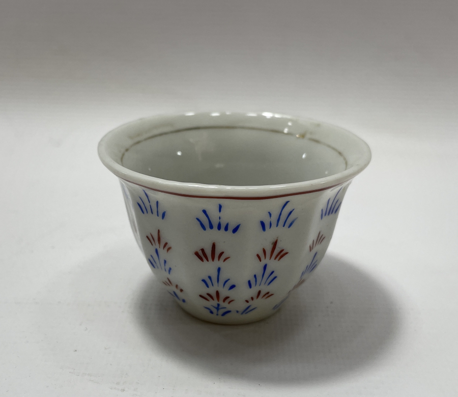 OSMANLI PAZARINA YAPILMIŞ İŞLEMELİ ZARF FİNCANI