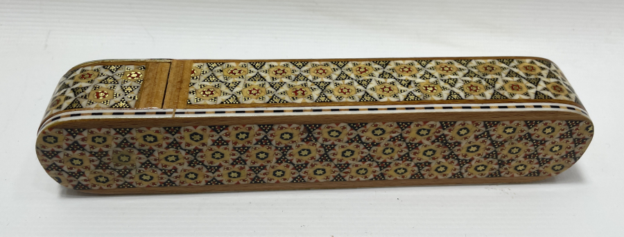 TAMAMI EL BOYAMA VE MARKÜTERİ İÇİLİKLİ KALEMDAN