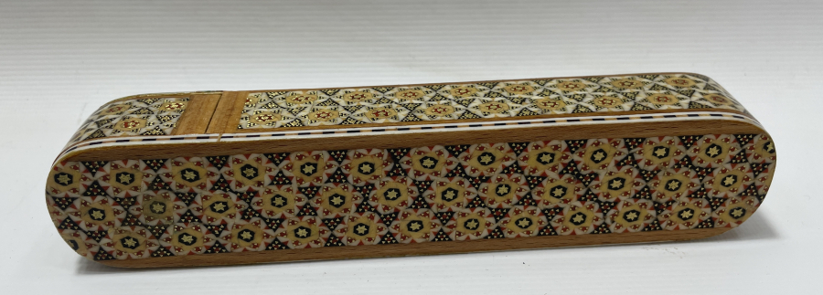 TAMAMI EL BOYAMA VE MARKÜTERİ İÇİLİKLİ KALEMDAN