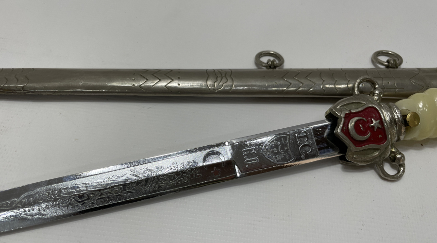 ANTİKA SUBAY MEÇİ