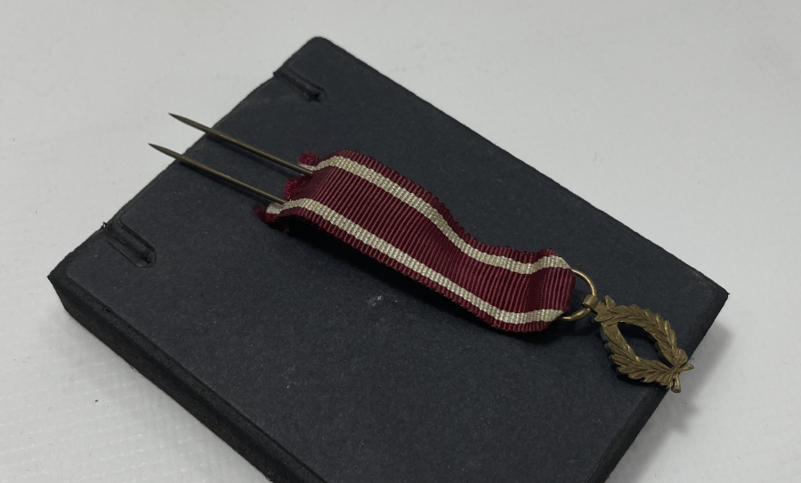 İPEK KURDELALI ANTİKA MADALYA