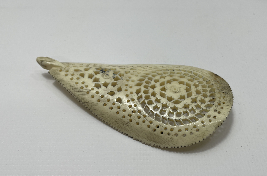 OSMANLI DÖNEMİ EL OYMA KEMİK ARMUDİ KOLYE