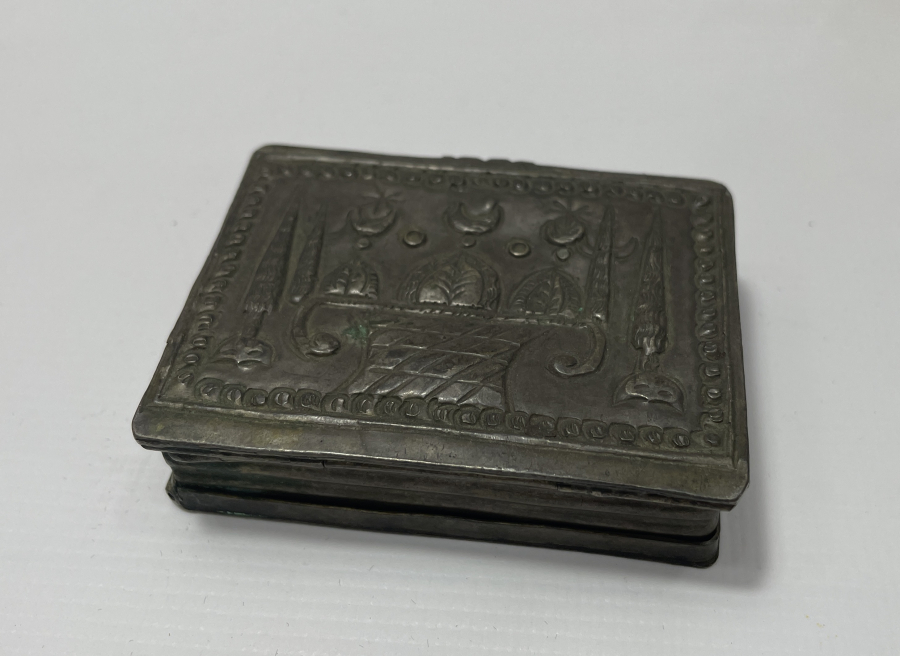 OSMANLI DÖNEMİ NADİR FORMDA TÜTÜN TABAKASI