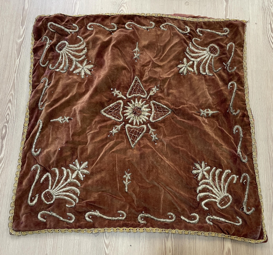 OSMANLI DÖNEMİ SIRMA İŞÇİLİKLİ GELİN BOHÇASI