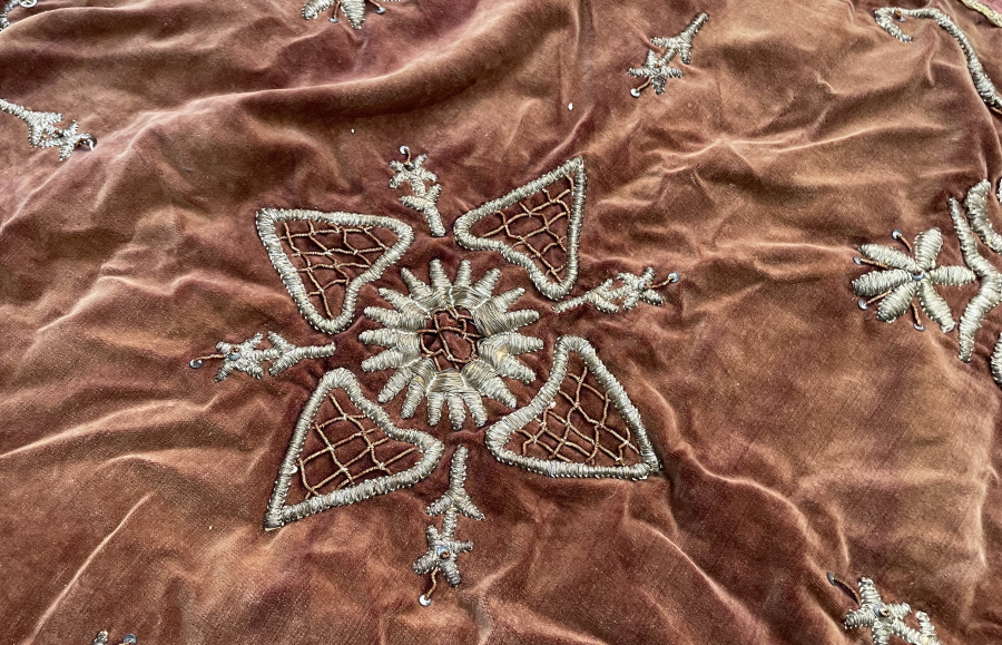 OSMANLI DÖNEMİ SIRMA İŞÇİLİKLİ GELİN BOHÇASI