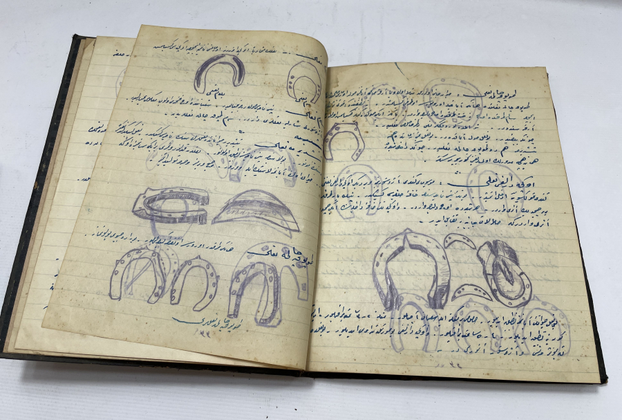 OSMANLI DÖNEMİ ÇOK NADİR BAYTARLIK ÜZERİNE YAZILMIŞ EL YAZMA 5 ADET ESER