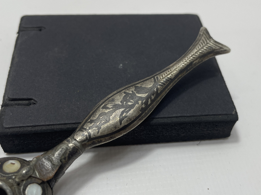 OSMANLI DÖNEMİ MUDURNU İŞİ ÇOK NADİR SAVATLI VE SEDEF ÇAKMALI SİGARA AĞIZLIĞI