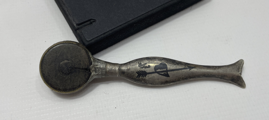 OSMANLI DÖNEMİ MUDURNU İŞİ ÇOK NADİR SAVATLI VE SEDEF ÇAKMALI SİGARA AĞIZLIĞI