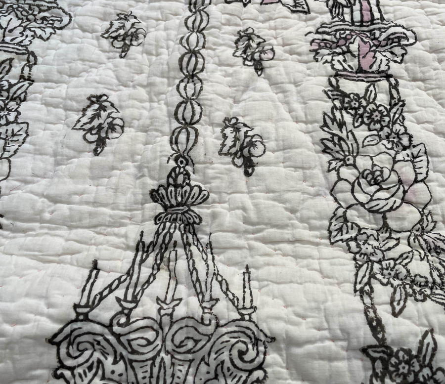 OSMANLI DÖNEMİ NADİR FORMDA YÜNLÜ SECCADE