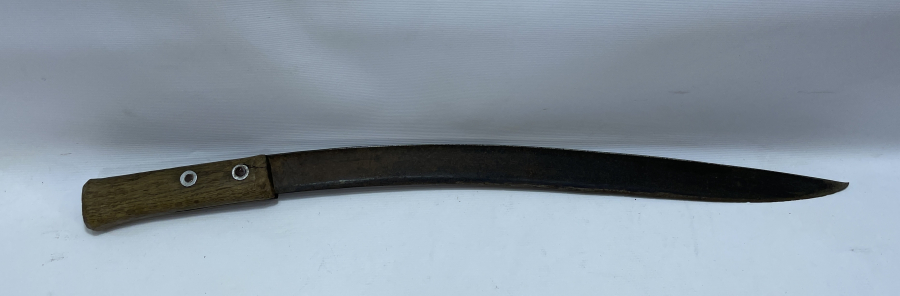 ÜZERİ GÜMÜŞ ÇAKMA İŞÇİLİKLİ YATAĞAN KILICI