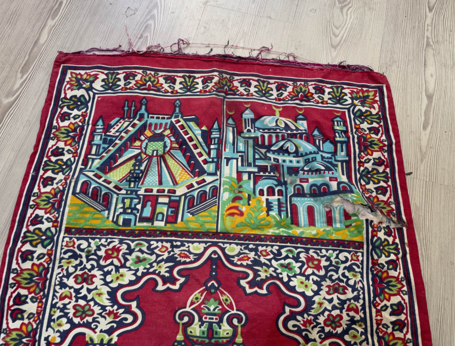 ÜZERİ KABE GÖRSELLİ ANTİKA SECCADE