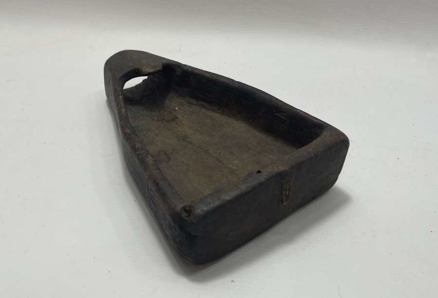 ÜZERİ OSMANLICA YAZILI AHŞAP KAHVE SOĞUDANI