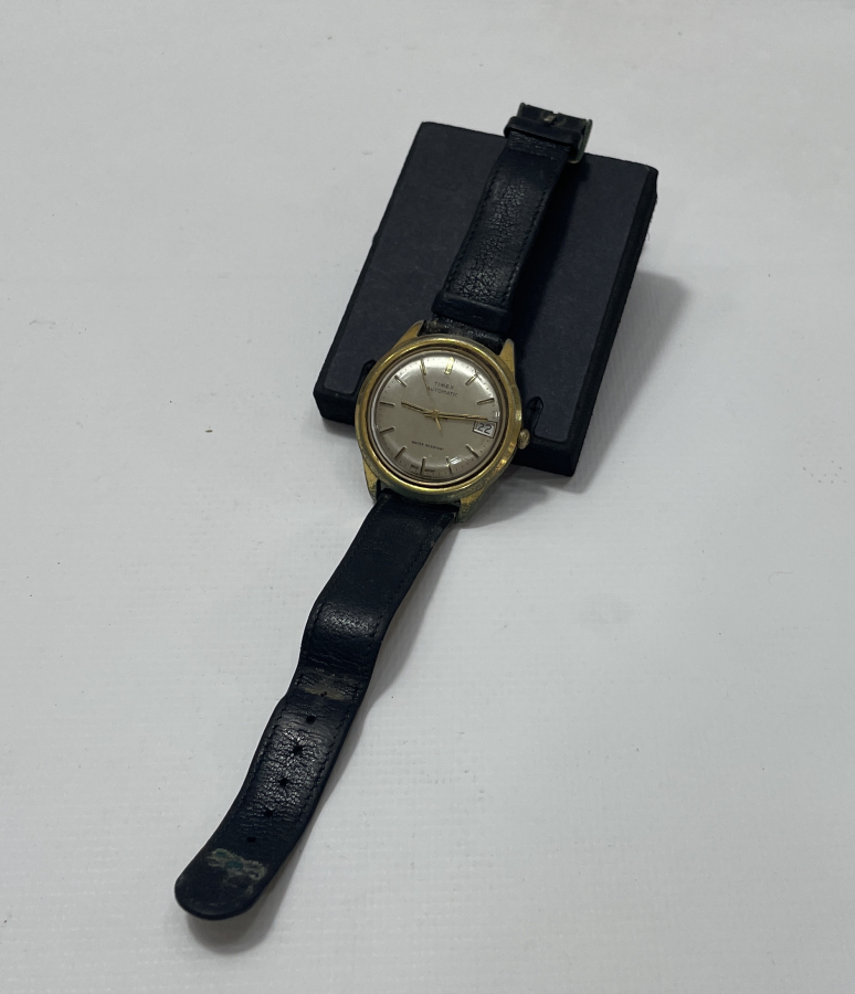 TİMEX MARKA BRİTANYA YAPIMI ANTİKA KRMALI KOL SAATİ