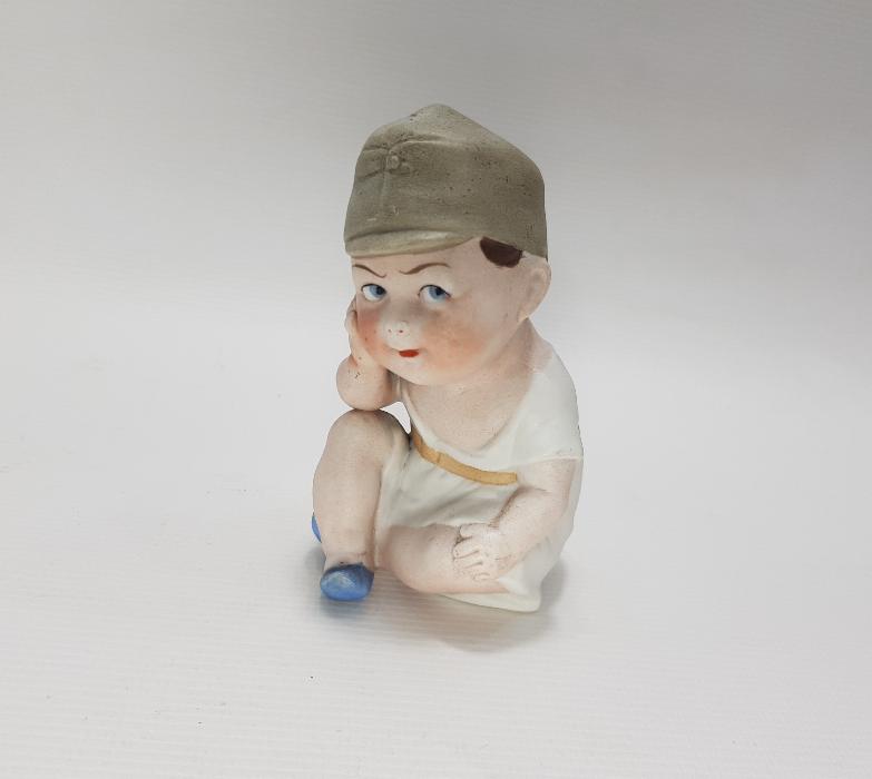 1. DÜNYA SAVAŞI DÖNEMİ ÇOCUK ASKER TEMALI ALMAN KIZILHAÇ BİBLO 