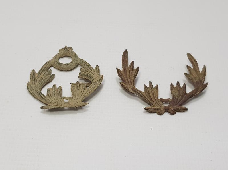 1. DÜNYA SAVAŞI DÖNEMİ İKİ ADET OSMANLI SUBAY ŞAPKA KOKARTI 