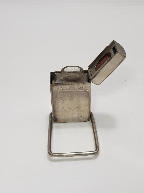 2. DÜNYA SAVAŞI ALMAN D.R.G.M. İLAÇ ŞİŞESİ VE MUHAFAZASI