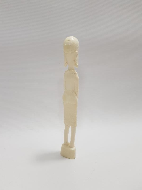 FİL DİŞİ AFRİKALI KADIN BİBLOSU 